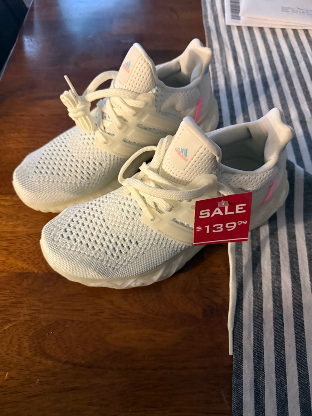 Adidas Ultraboost - Picture 2 of 2
